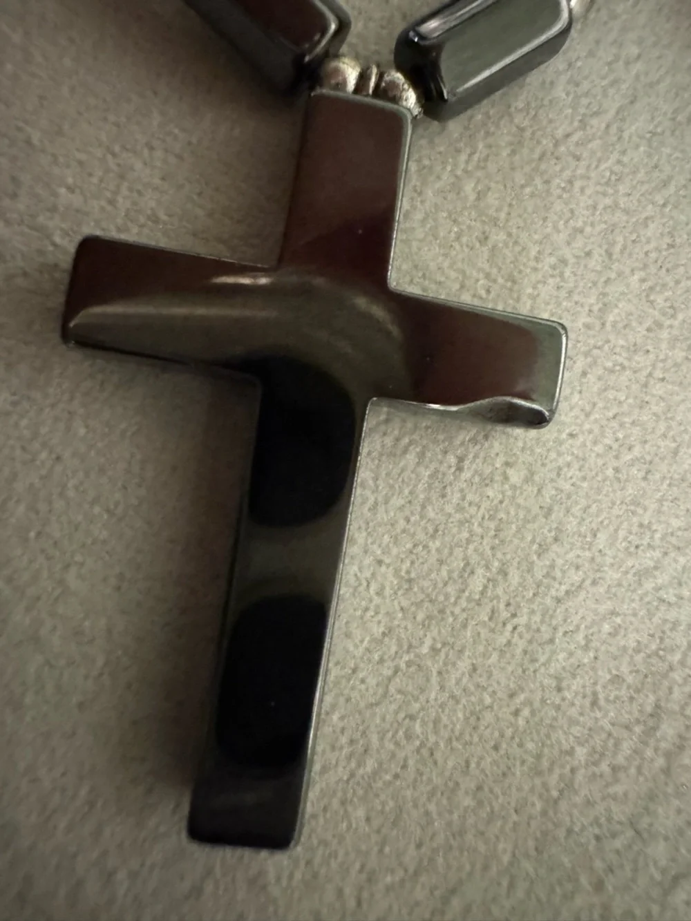 Unisex Hematite Beaded Cross Pendant Necklace - Unbranded